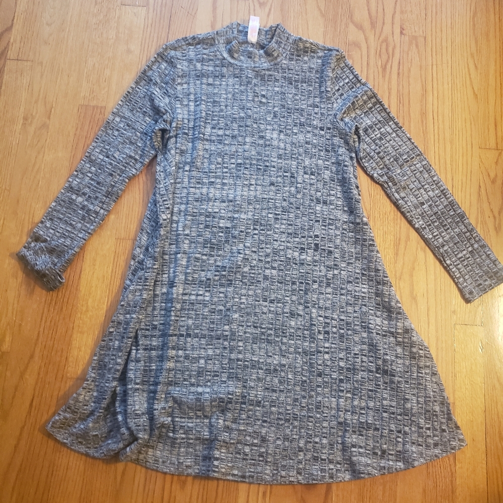 Long sleeve Grey Dress